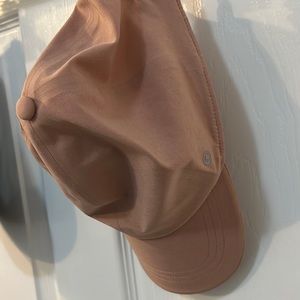 Lululemon hat